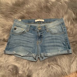 Shorty cut-offs